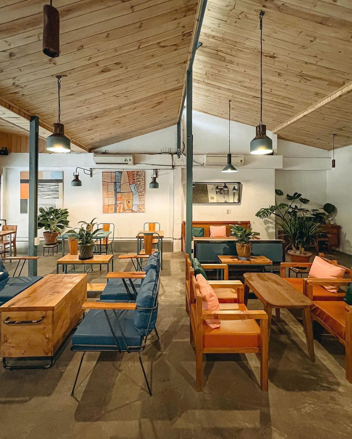 Booth seating in the upstairs lounge